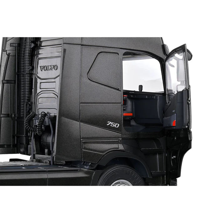 Tracto Camión Volvo FH16 Escala 1:24