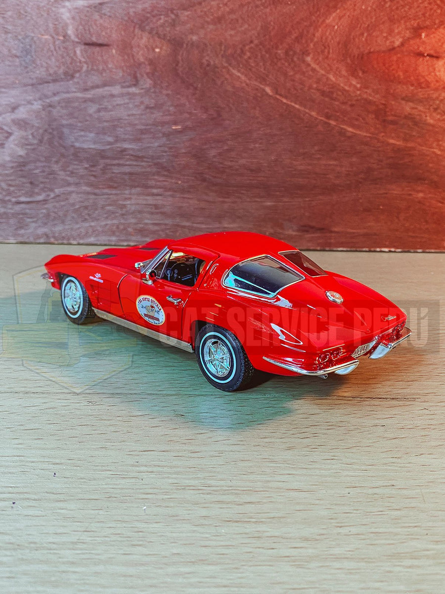 Auto Chevrolet 1963 Corvette Escala 1:24 (Modelo Descontinuado) - KATZER