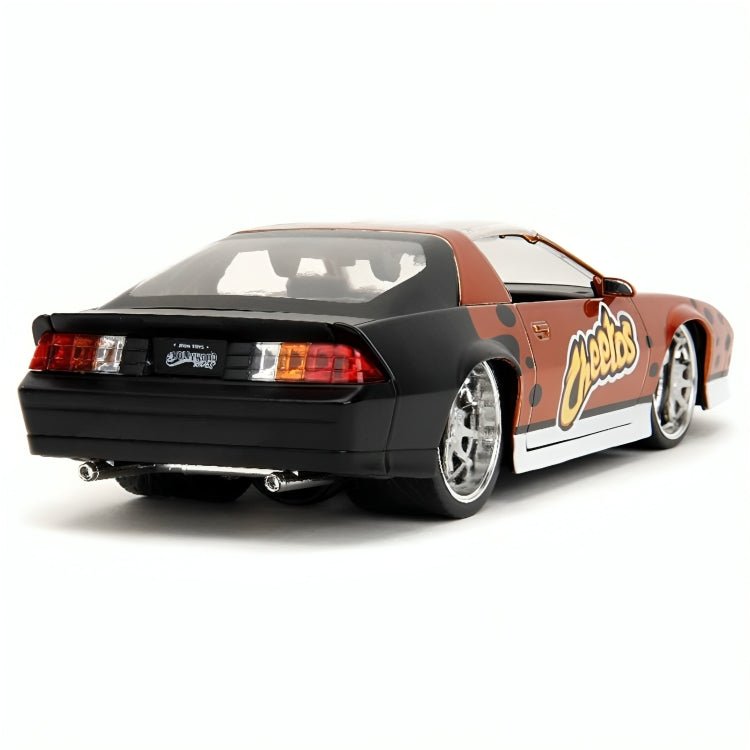 Auto Chevrolet Camaro Año 1985 & Chester Escala 1:24 (Pre - Venta) - KATZER