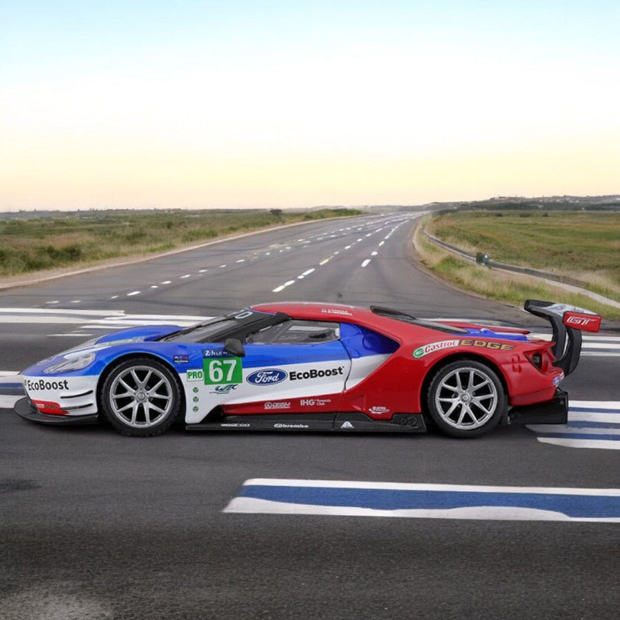 Auto De Carrera Ford GT Año 2017 67 Escala 1:32 - KATZER