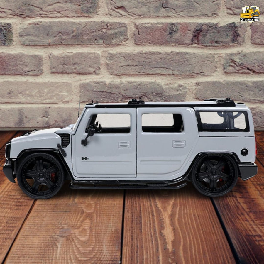 Auto Hummer H2 Año 2003 Escala 1:24 - KATZER