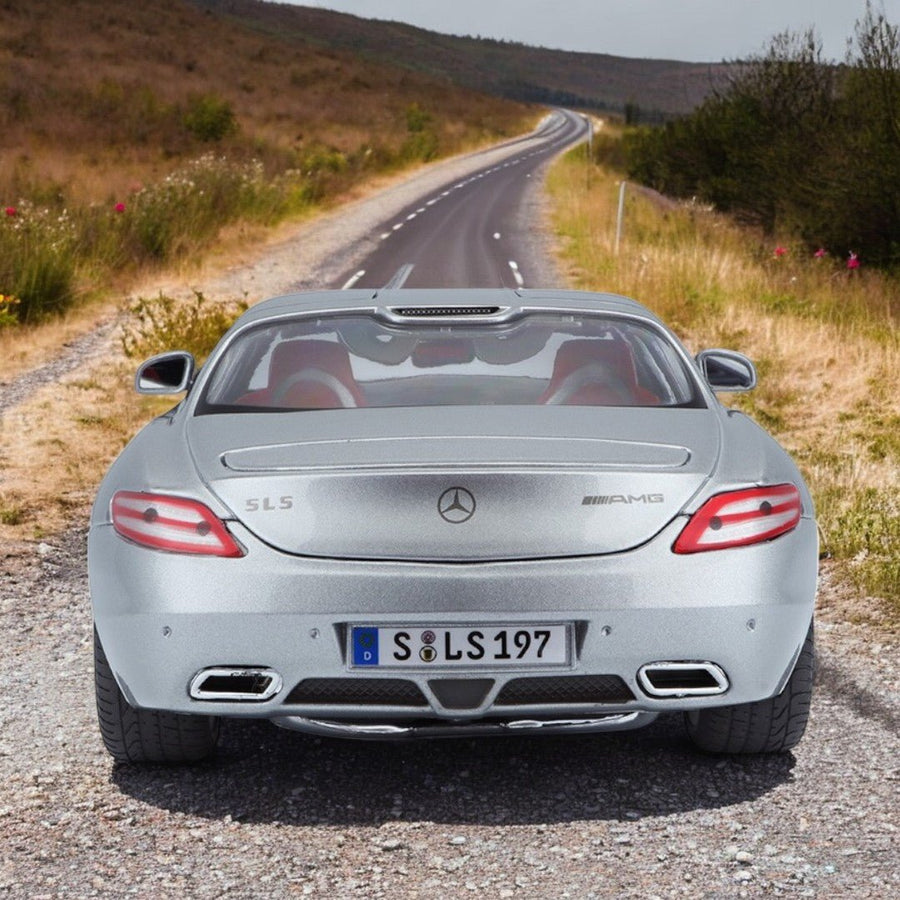 Auto Mercedes Benz SLS AMG Escala 1:18 - KATZER