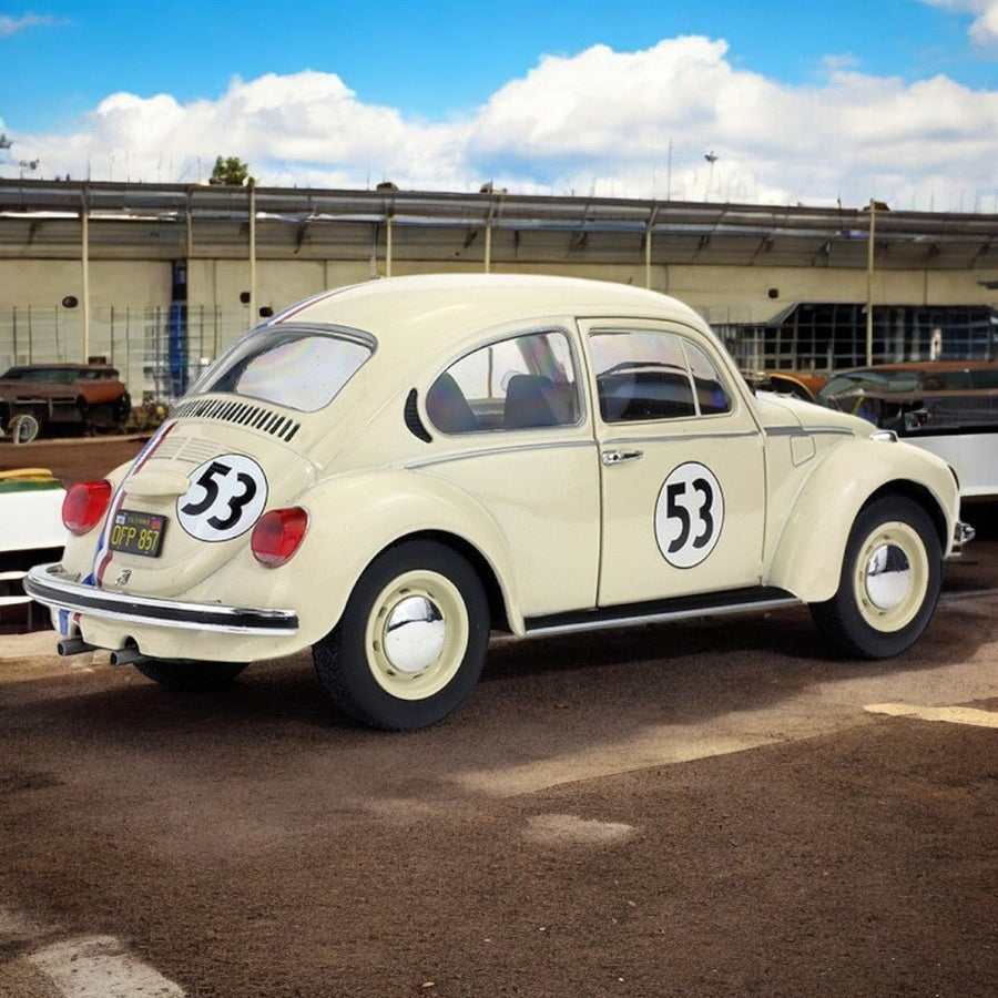 Auto Volskwagen Año 1973 Beetle Escala 1:18 - KATZER