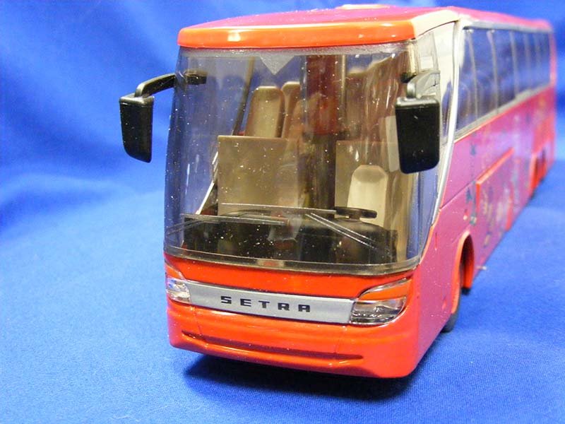 Autobús Setra Turístico Escala 1:55 (Modelo Descontinuado) - KATZER