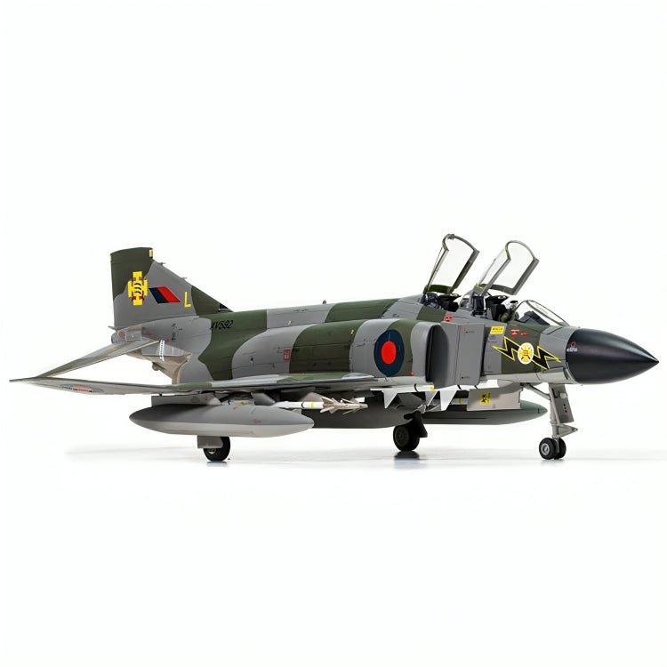 Avión De Combate McDonell Douglas Phantom FG.1 XV592/L Escala 1:48 (Modelo Descontinuado) - KATZER
