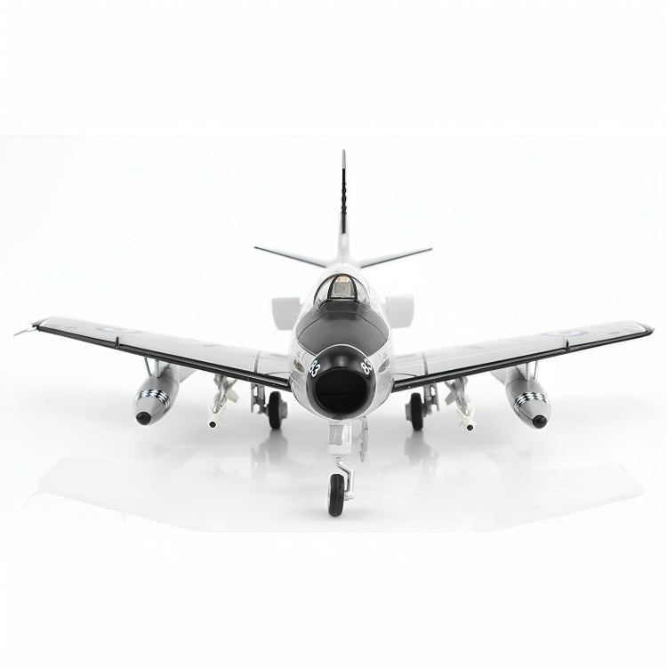Avión De Combate Sabre A94 - 983 Escala 1:72 (Modelo Descontinuado) - KATZER
