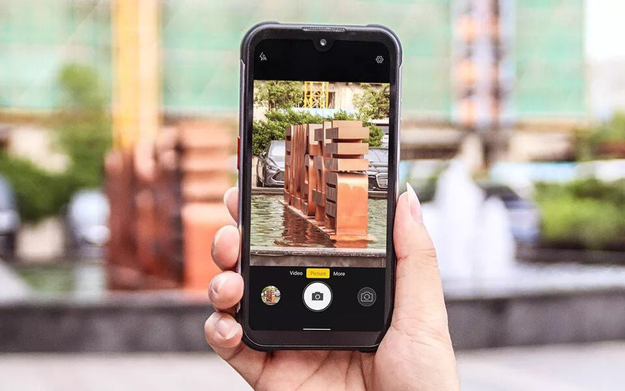 Celular Uniwa W555 32GB De Ram - KATZER