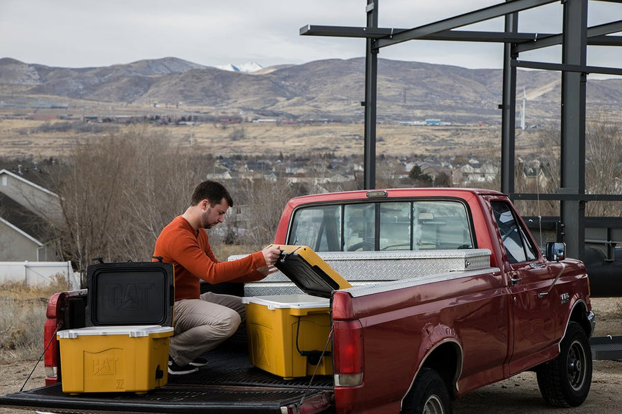 Cooler ® Amarillo de 55 Quart - KATZER