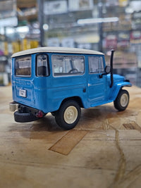 Thumbnail for Auto Toyota Land Cruiser FJ40 Escala 1:43 (Modelo Descontinuado)