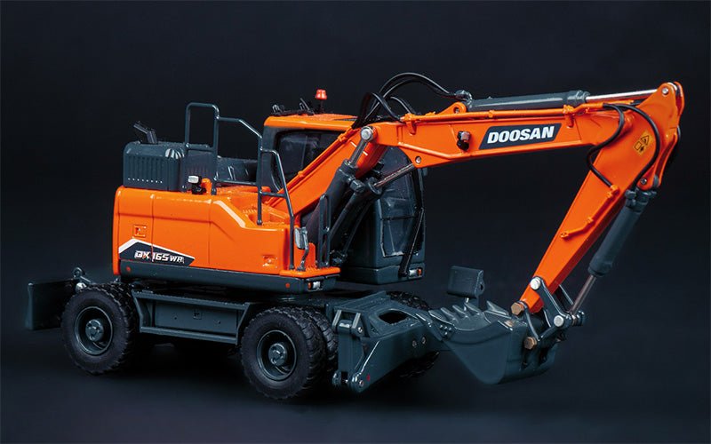 Excavadora De Ruedas Doosan DX165WR Escala 1:50 - KATZER