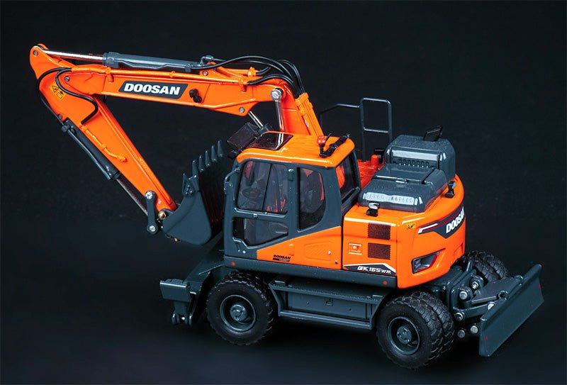 Excavadora De Ruedas Doosan DX165WR Escala 1:50 - KATZER