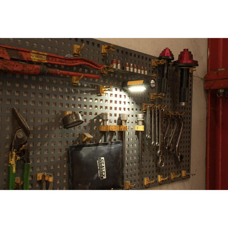 Linterna De Doble Haz Superior De 275 Lúmenes De Doble Función - KATZER