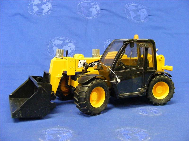 Manipulador Telescópico Escala 1:16 - KATZER