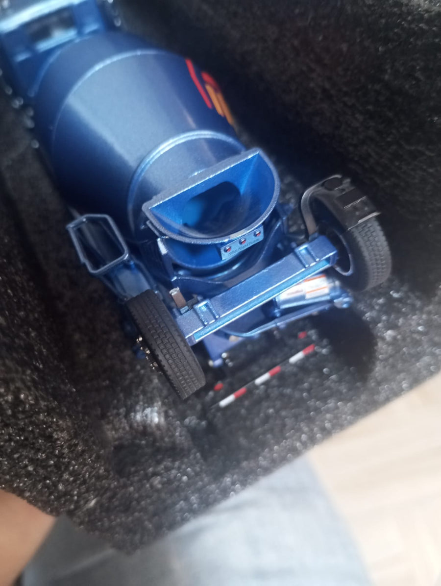 Mezcladora Western Star 4900 Escala 1:50 (Liquidación) - KATZER