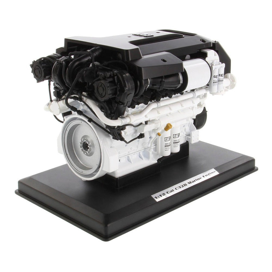 Motor Marino C32B Escala 1:12 - KATZER