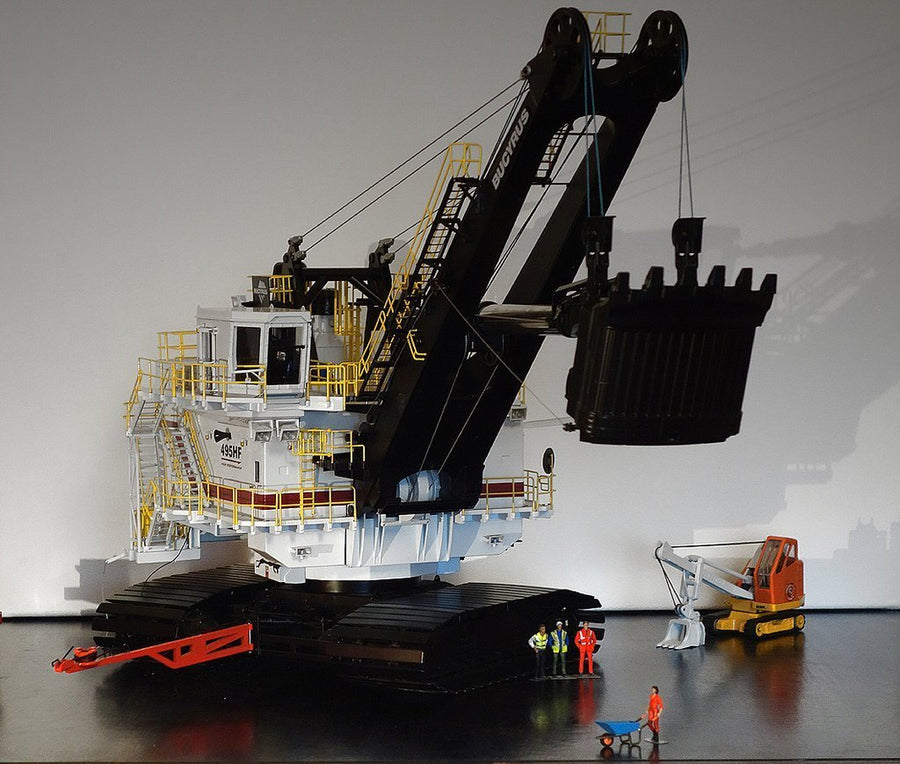 Pala Minera Bucyrus 495HR Escala 1:50 A Control Remoto (Modelo Descontinuado) - KATZER