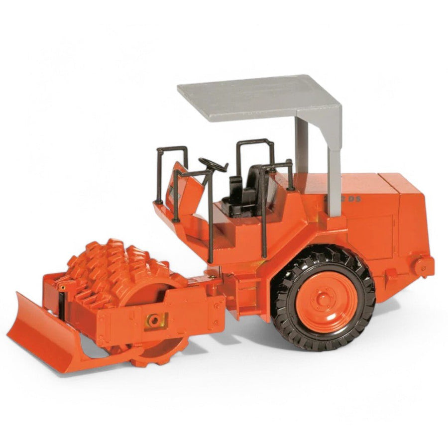 Rodillo Compactador Hamm 2222DS Escala 1:25 (Modelo Descontinuado) - KATZER