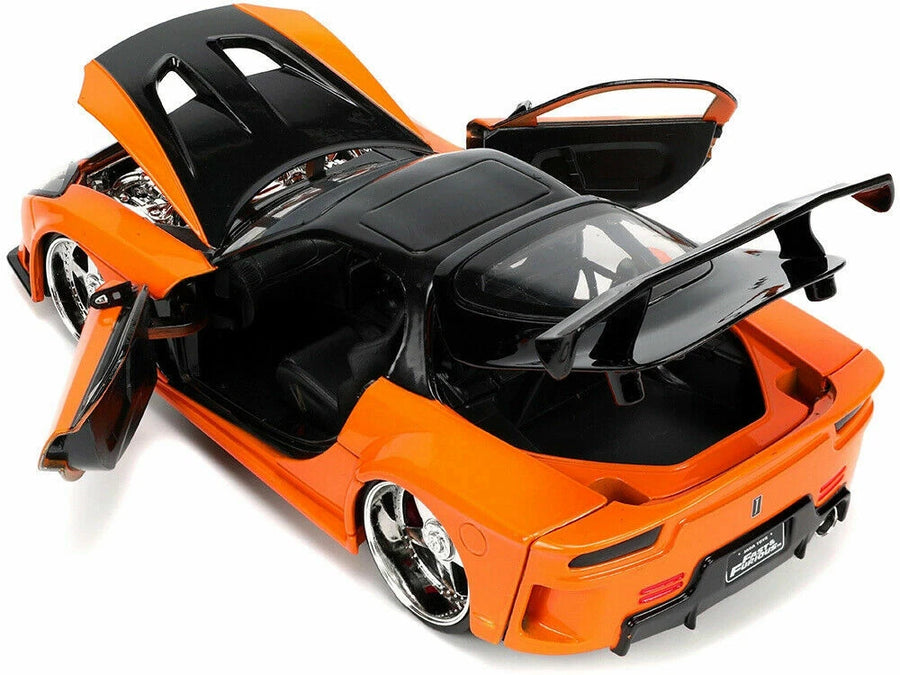 Auto Mazda RX-7 Año 1995 & Hans Escala 1:24