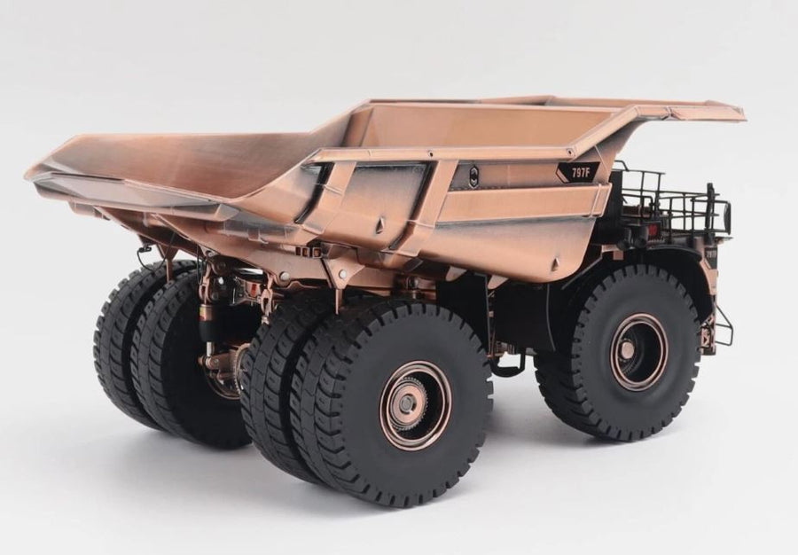 797F Tier 4 Mining Truck 1:50 Scale