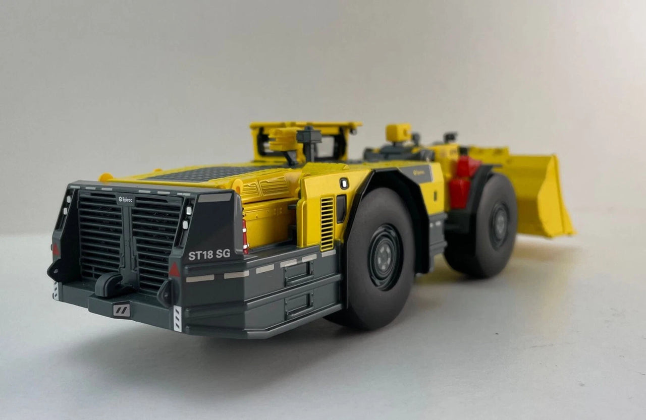 Jumbo Atlas Copco Rocket Boomer L2C Scale 1:50 (Discontinued Model)