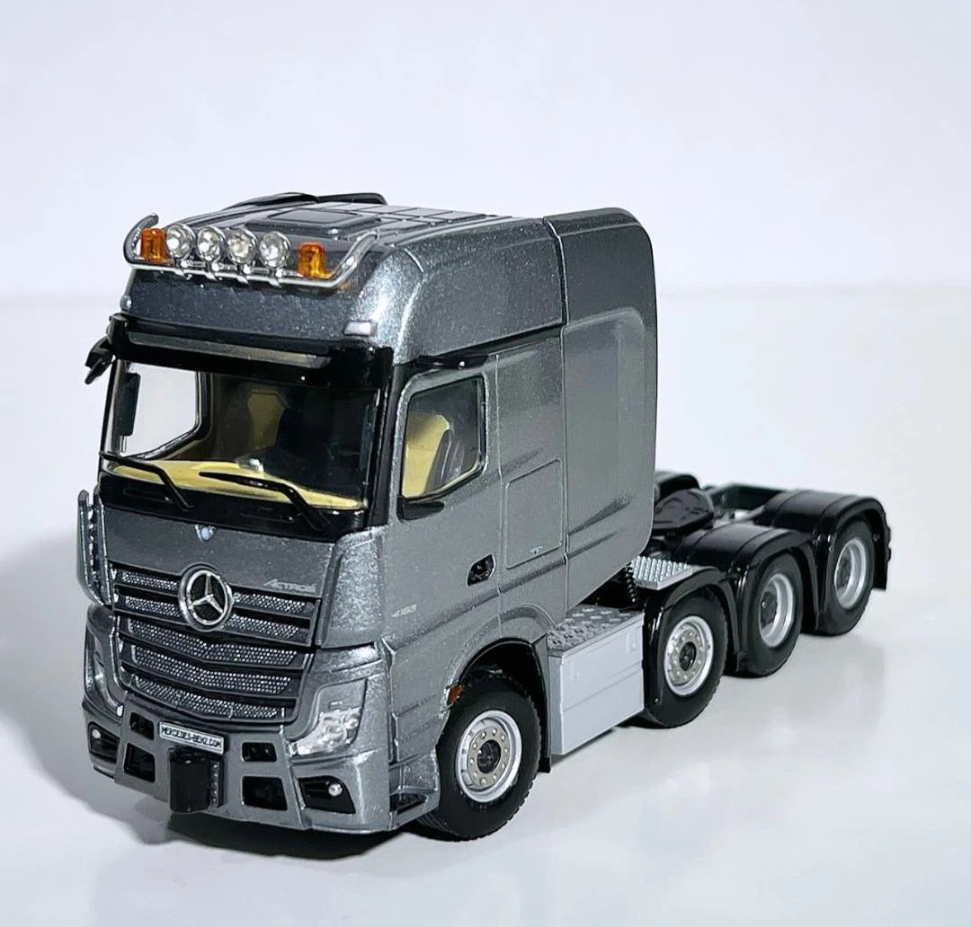 Tracto Mercedes Benz MP5 Actros Giga Space 8x4 Escala 1:50 (Modelo Descontinuado)