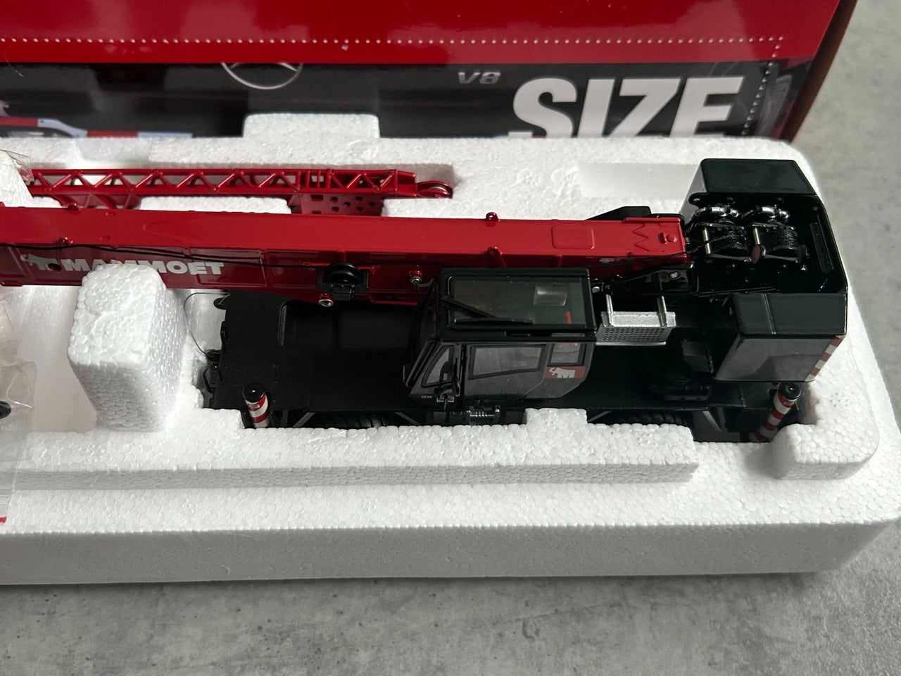 Mobile Hydraulic Crane LTM1030-2.1 Scale 1:50