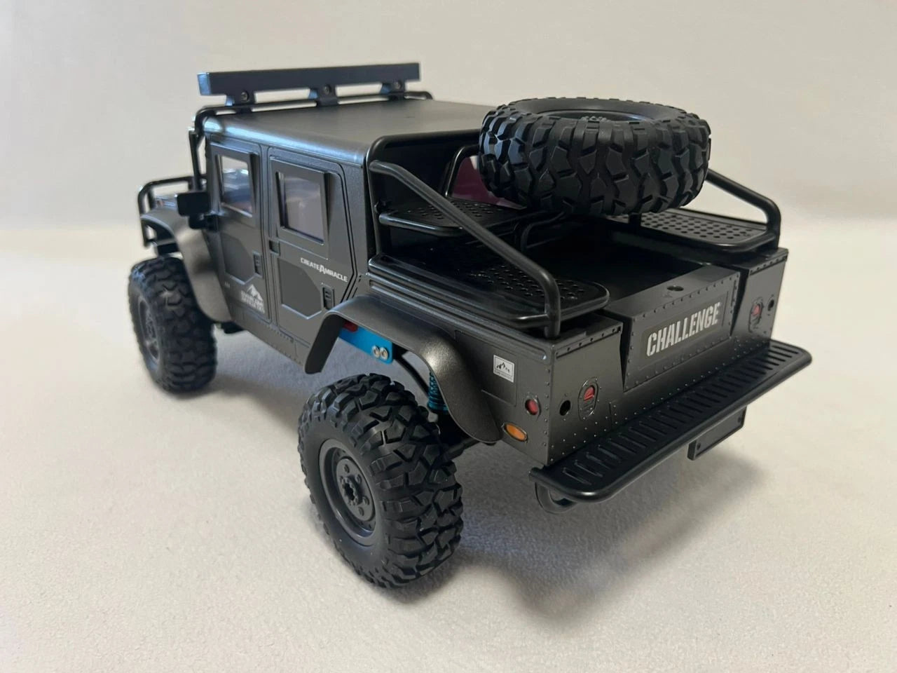 Auto Hummer H1 Hurtle 4WD A Control Remoto Escala 1:12