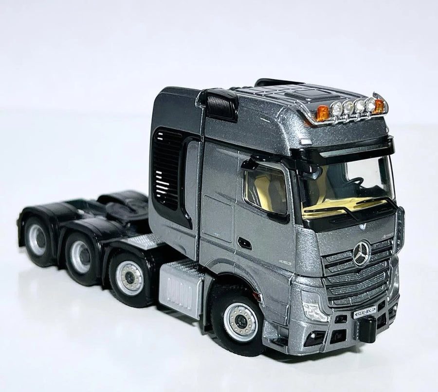 Tracto Mercedes Benz MP5 Actros Giga Space 8x4 Escala 1:50 (Modelo Descontinuado)