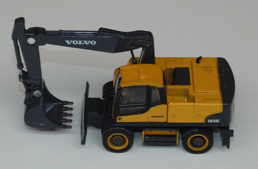 Excavadora De Ruedas Volvo EW230C Escala 1:87 (Modelo Descontinuado)
