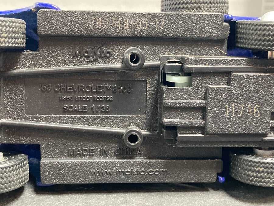 Auto Chevrolet 3100 Pickup Año 1953 Escala 1:36 (Modelo Descontinuado)