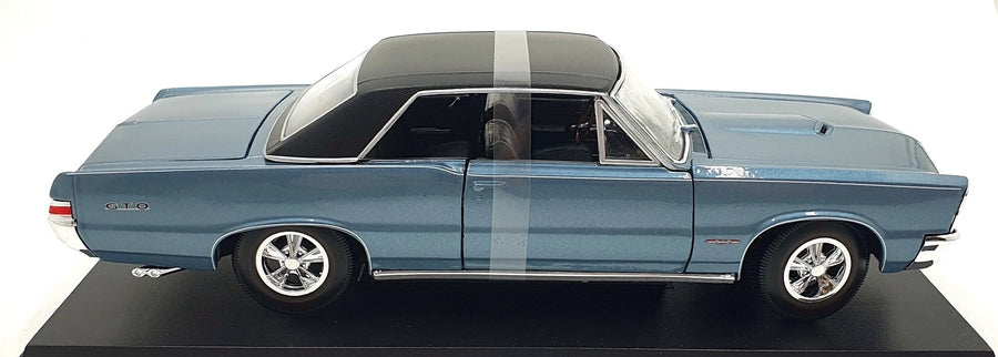 1965 Pontiac GTO Car, 1:18 Scale