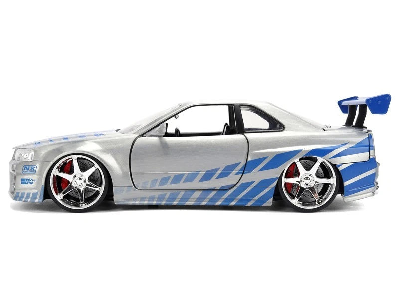 Auto Nissan Skyline GT-R (BNR34) Escala 1:24 Edición del 25.º Aniversario De Rápidos Y Furiosos (Pre - Venta)