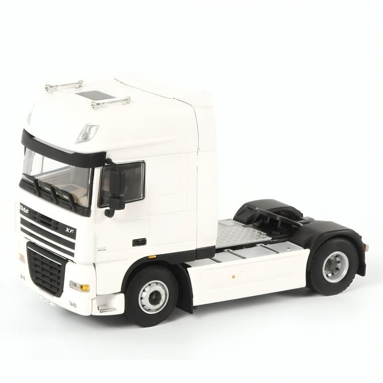 Tracto Camión DAF XF 105 Escala 1:50 (Modelo Descontinuado) - KATZER