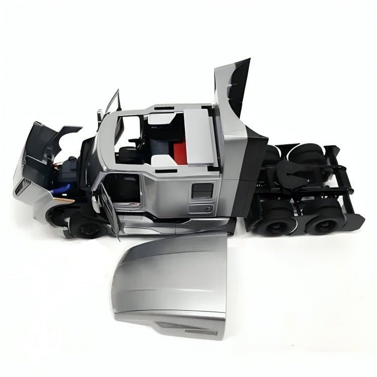 Tracto Camión Kenworth T680 100 Años De Aniversario Escala 1:32 (Modelo Descontinuado) - KATZER