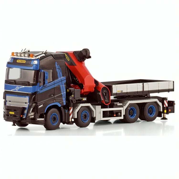 Tracto Camión Volvo FH5 Globetrotter 8X4 Escala 1:50 (Modelo Descontinuado) - KATZER