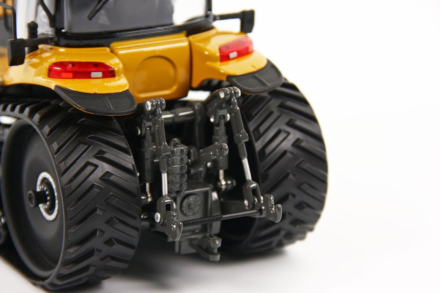 Tractor Agrícola De Orugas Agco Challenger MT765D Escala 1:32 (Modelo Descontinuado) - KATZER