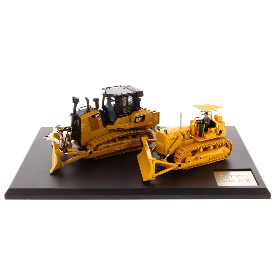 Tractor De Orugas D7C & D7E Escala 1:50 (Modelo Descontinuado) - KATZER