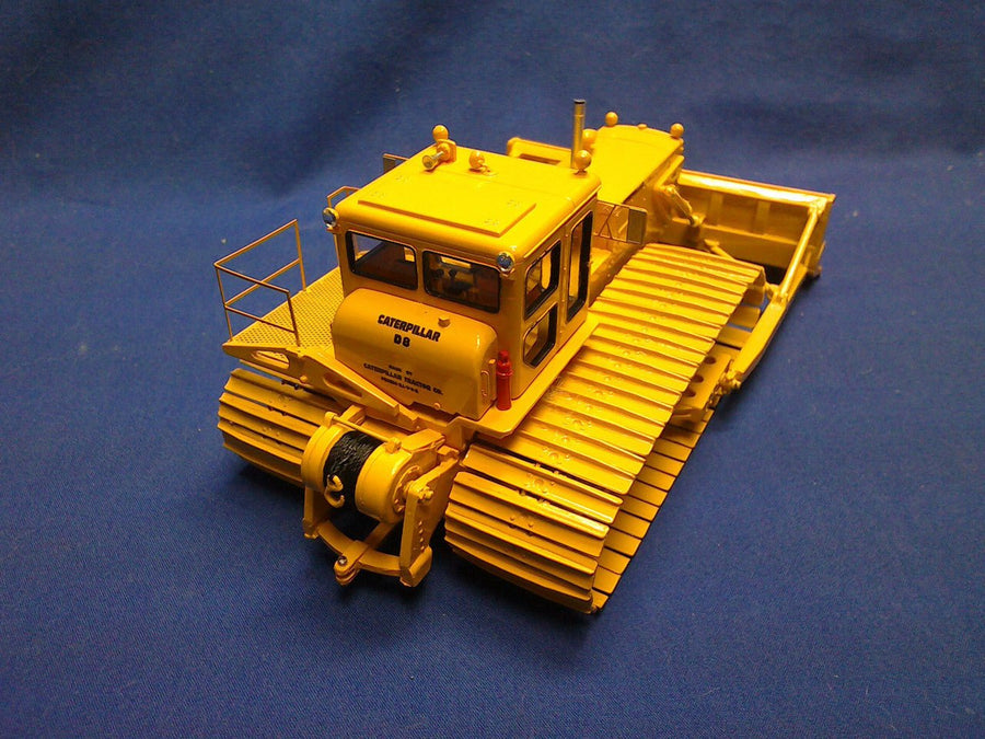 Tractor De Orugas S - D8GLP Escala 1:50 - KATZER