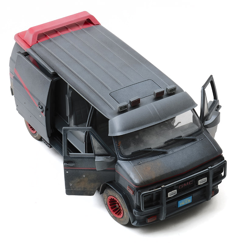 Ghostbusters Car ECTO-1 Scale 1:24