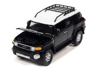 Thumbnail for Auto Toyota FJ Cruiser Año 2007 Escala 1:64 (Modelo Descontinuado)