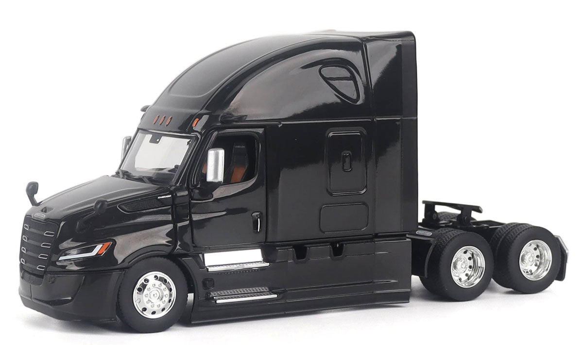 Freightliner New Cascadia Truck Tractor 1:50 Scale (Discontinued Model)