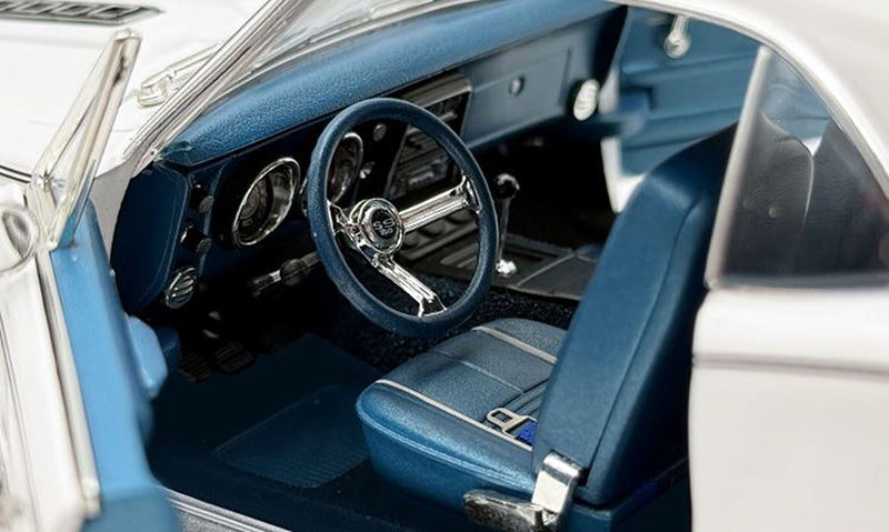 31260R Car Ford Mustang 1967 GT Scale 1:24 (Special Edition)