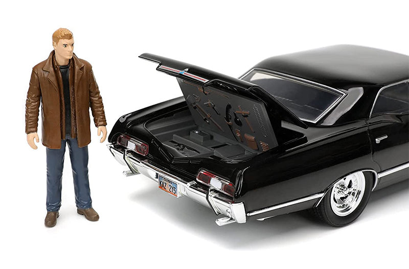 Auto Chevrolet Impala SS Año 1967 & Dean Winchester Escala 1:24