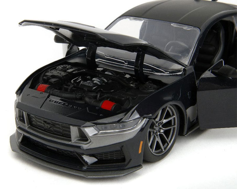 Auto Ford Mustang Dark Horse Año 2024 BigTime Muscle Escala 1:24