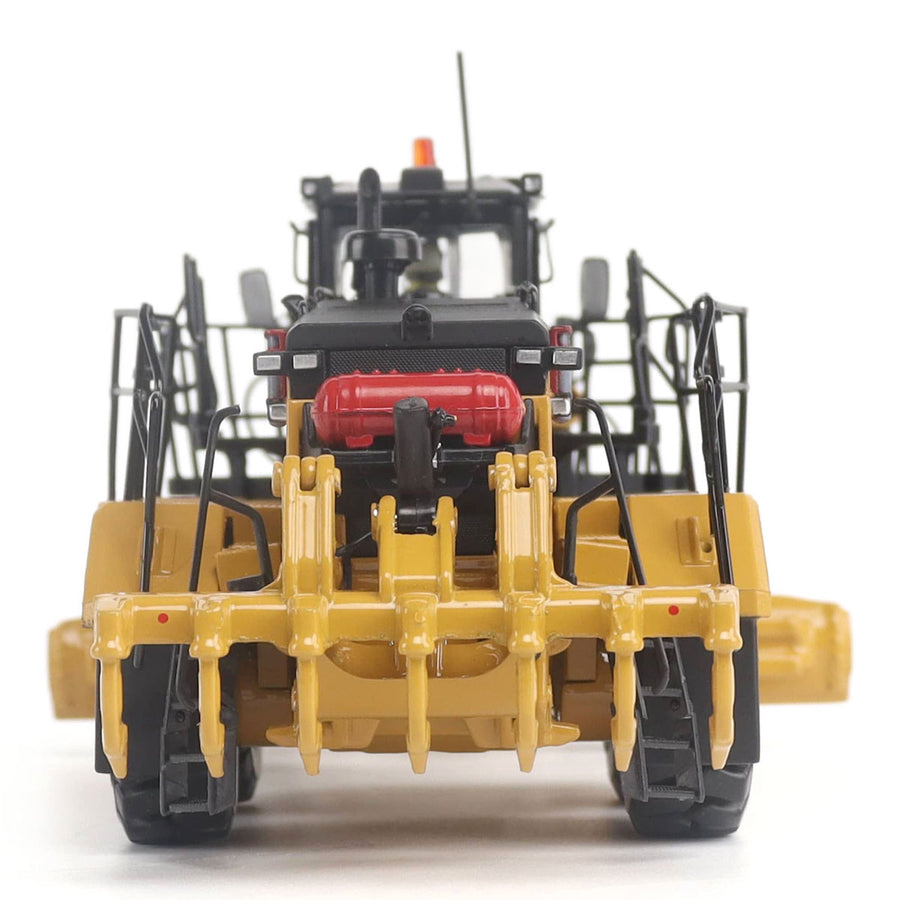 18M3 Motor Grader 1:50 Scale