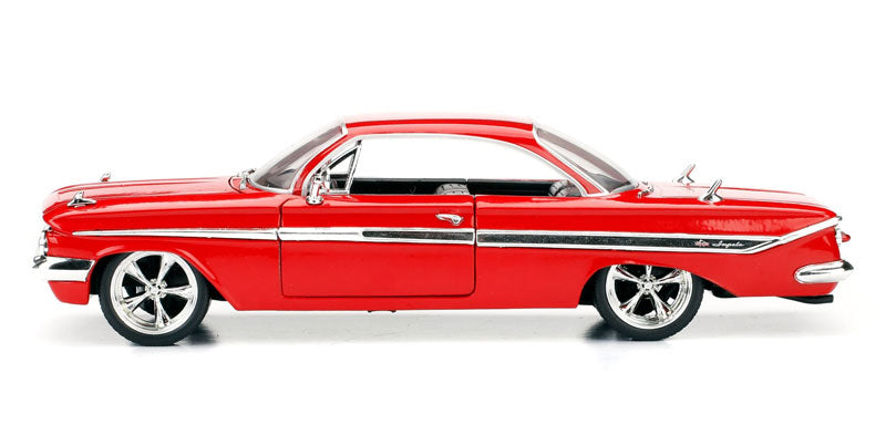 Auto Chevrolet Impala - Rápidos & Furiosos 8 (2017) Escala 1:24