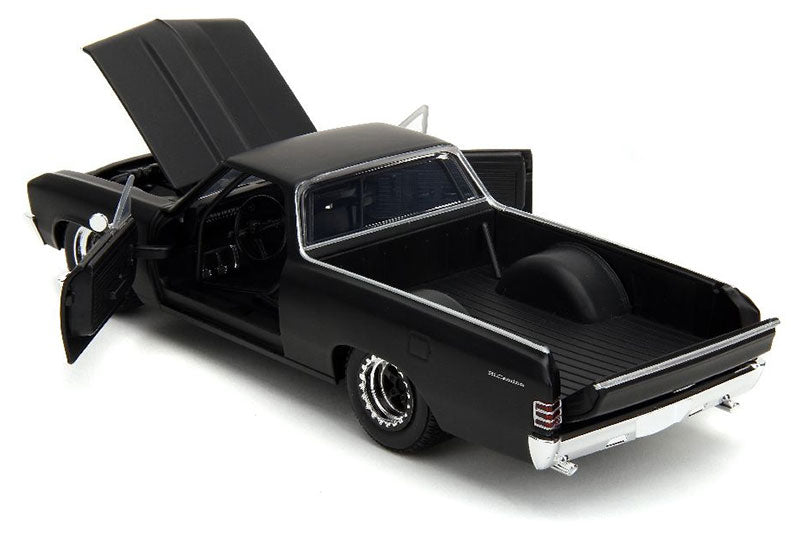 Chevrolet El Camino &amp; Tasmanian Devil 1:24 Scale Car