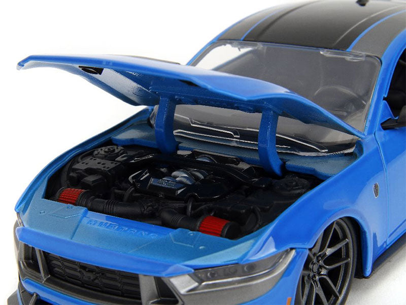 Auto Ford Mustang Dark Horse Año 2024 BigTime Muscle Escala 1:24
