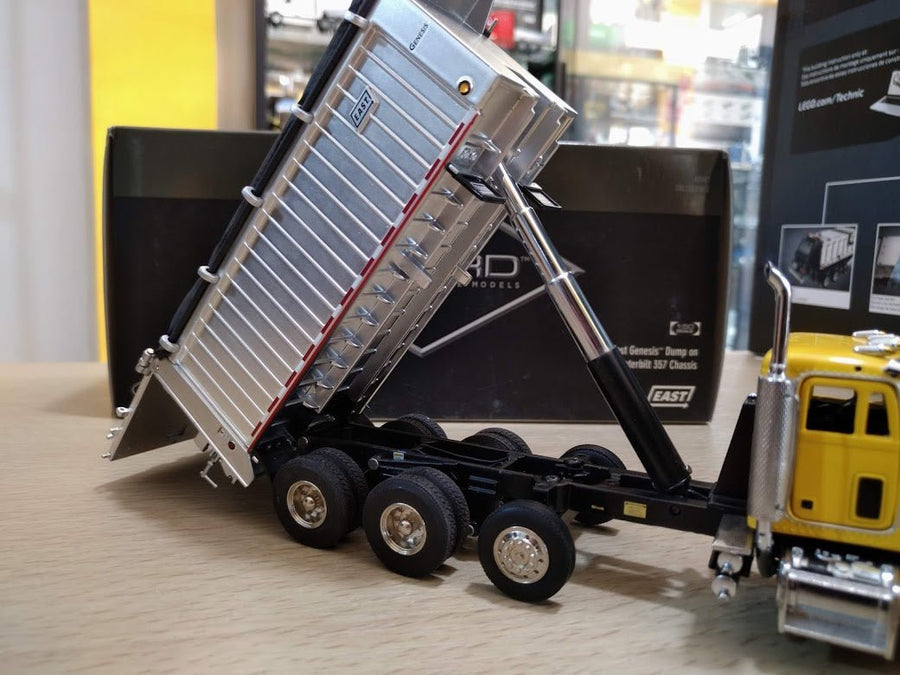 Volquete Peterbilt 357 East Genesis Escala 1:50 (Modelo Descontinuado) - KATZER