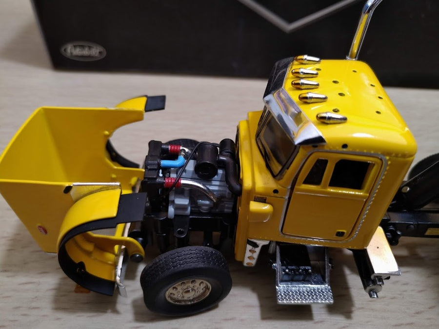 Volquete Peterbilt 357 East Genesis Escala 1:50 (Modelo Descontinuado) - KATZER